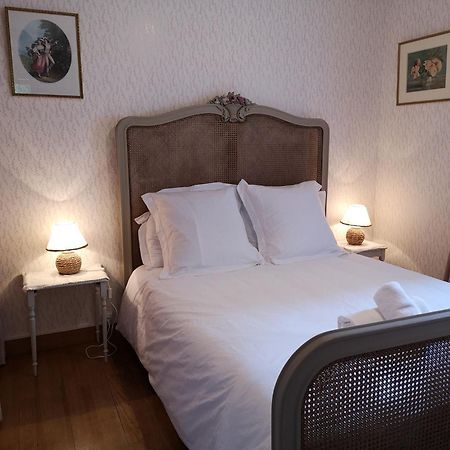 La Roseliere Maison Plain Pied Confortable Belle Decoration Jardin Magnifique 10 Mn A Pied Centre Ville Bayeux Proche Plages Du Debarquement 외부 사진
